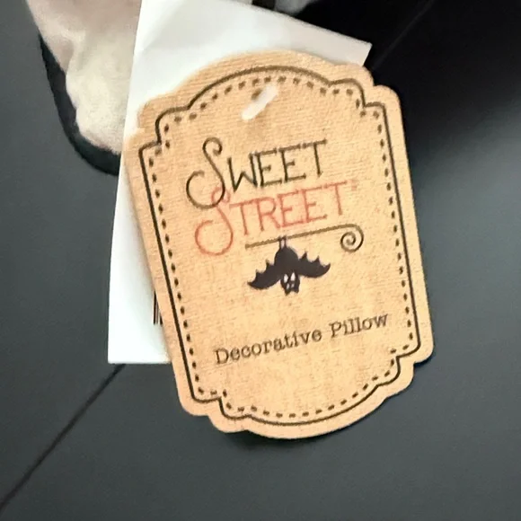 Halloween French BullDog 10x 14 Pillow! - Picture 6 of 8